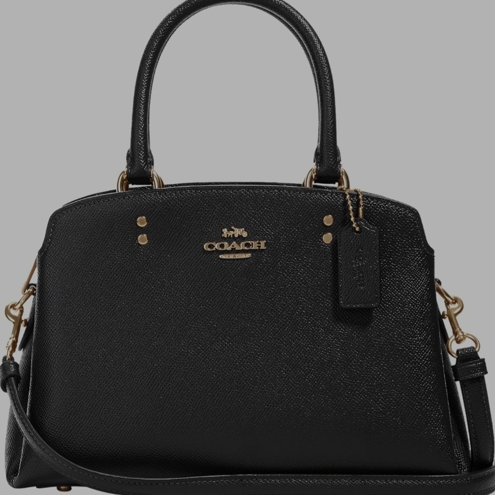 SOLD.   NWT Coach Mini Lillie Carryall Crossgrain LeatherShoulder Bag
